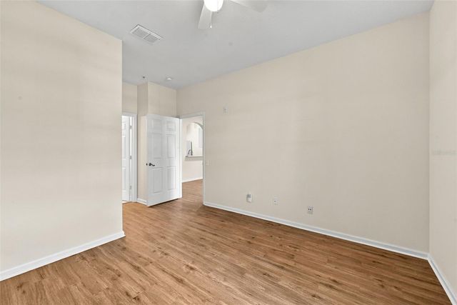 7135 YACHT BASIN AVENUE 211, Orlando, FL 32835