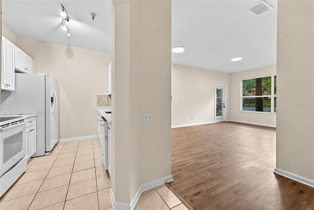 7135 YACHT BASIN AVENUE 211, Orlando, FL 32835