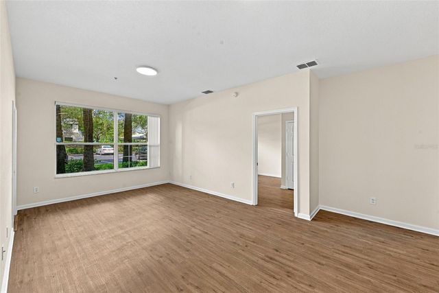 7135 YACHT BASIN AVENUE 211, Orlando, FL 32835