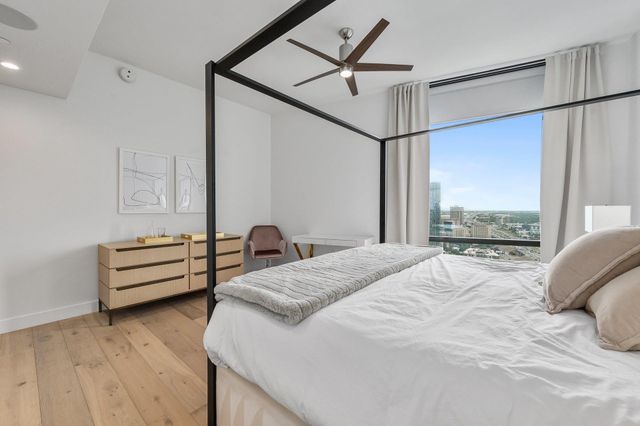70 Rainey ST 2806, Austin, TX 78701