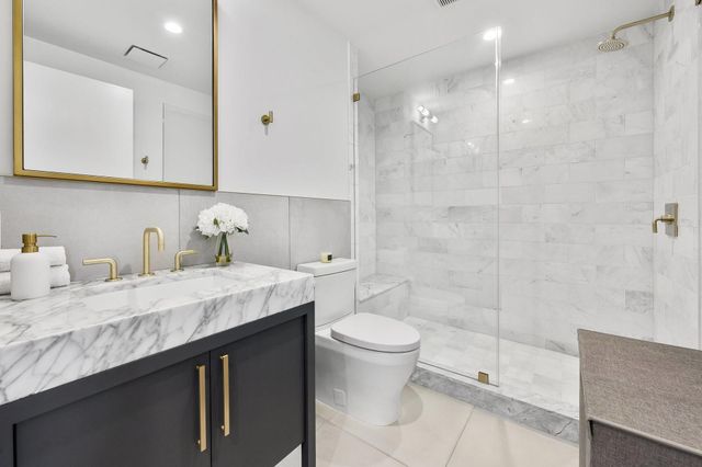 70 Rainey ST 2806, Austin, TX 78701