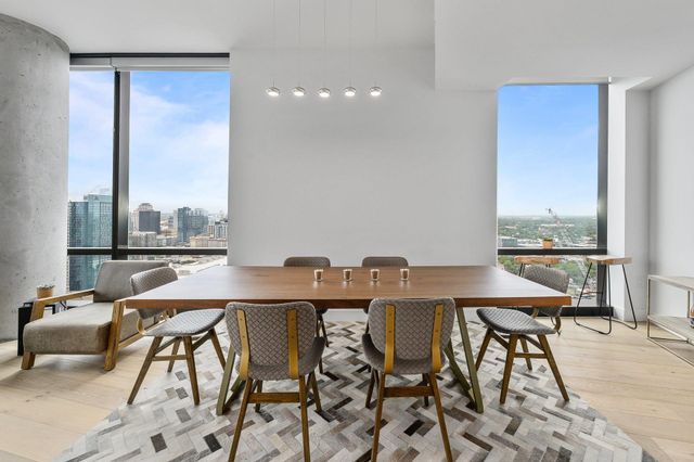70 Rainey ST 2806, Austin, TX 78701
