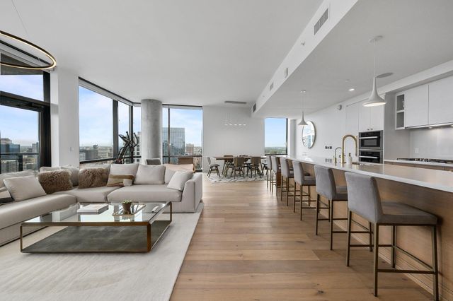 70 Rainey ST 2806, Austin, TX 78701