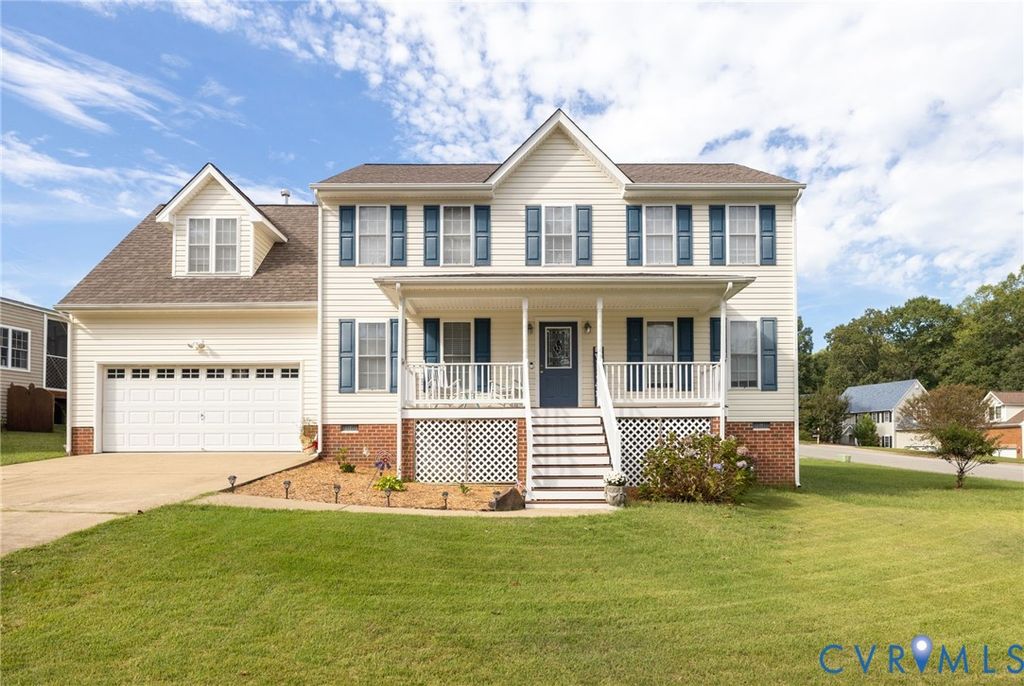 12400 Ivytree Ter, Chester, VA 23831