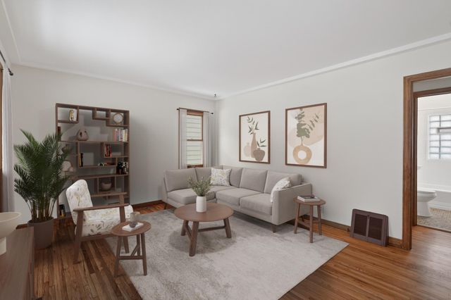 2532 32nd Avenue S, Minneapolis, MN 55406