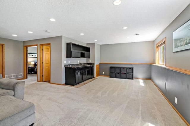 15111 Appaloosa Trail NE, Prior Lake, MN 55372