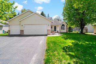 15111 Appaloosa Trail NE, Prior Lake, MN 55372