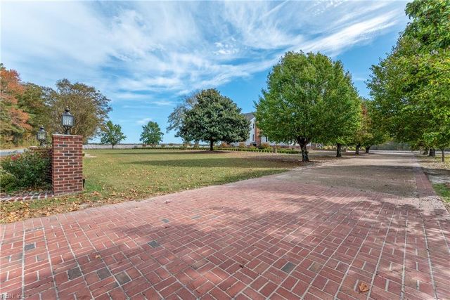 456 Barnes RD, Suffolk, VA 23437