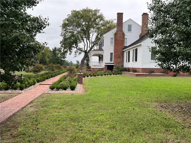 456 Barnes RD, Suffolk, VA 23437