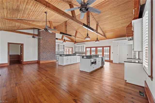 456 Barnes RD, Suffolk, VA 23437