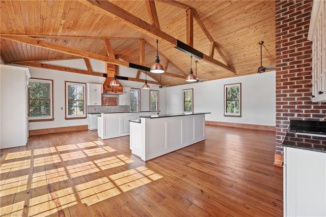 456 Barnes RD, Suffolk, VA 23437