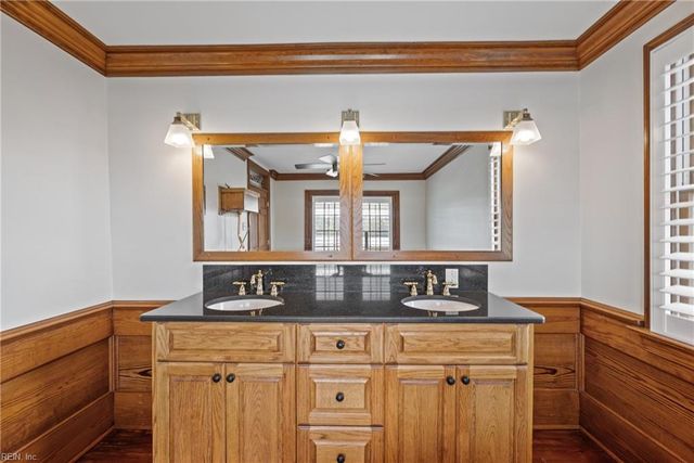 456 Barnes RD, Suffolk, VA 23437