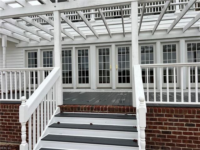 456 Barnes RD, Suffolk, VA 23437