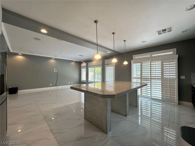5937 Gordon Creek Avenue, Las Vegas, NV 89139