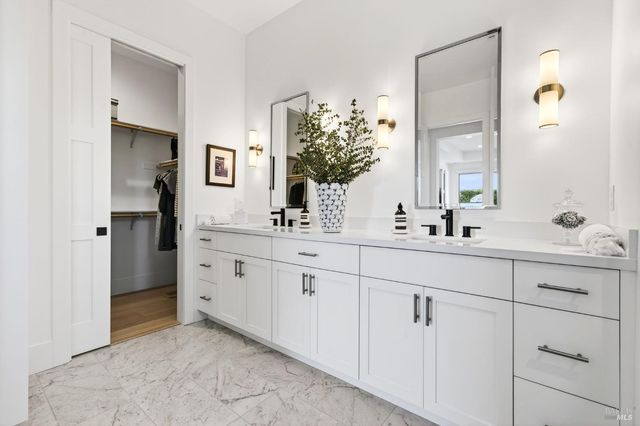 16 Upland Rd, St. Helena, CA 94574