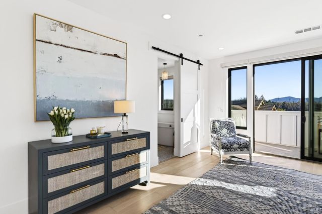 16 Upland Rd, St. Helena, CA 94574