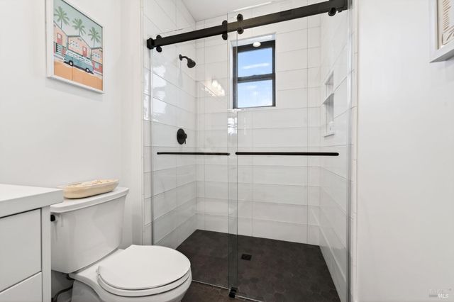 16 Upland Rd, St. Helena, CA 94574