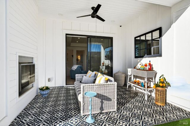 16 Upland Rd, St. Helena, CA 94574