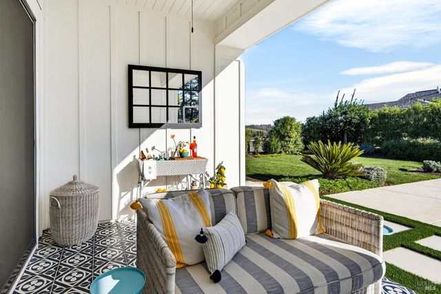 16 Upland Rd, St. Helena, CA 94574