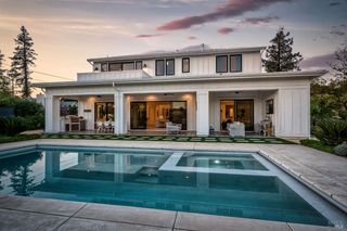 16 Upland Rd, St. Helena, CA 94574