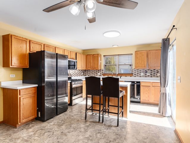 7202 Faxton Lane, Plainfield, IL 60586