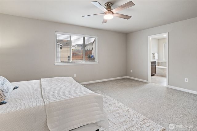 25620 204th Place SE, Covington, WA 98042