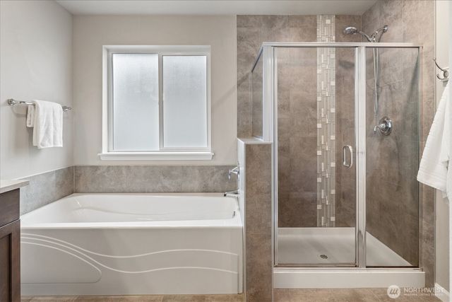 25620 204th Place SE, Covington, WA 98042