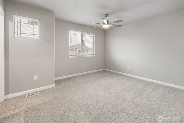 25620 204th Place SE, Covington, WA 98042