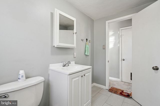 426 E HINCKLEY AVE, Ridley Park, PA 19078