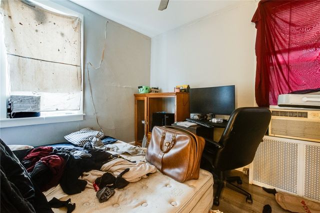 1410 Creedmoor, Brookline, PA 15226