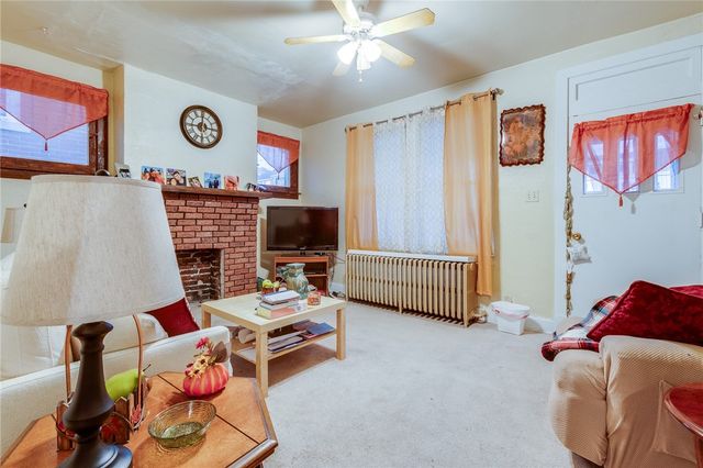 1410 Creedmoor, Brookline, PA 15226