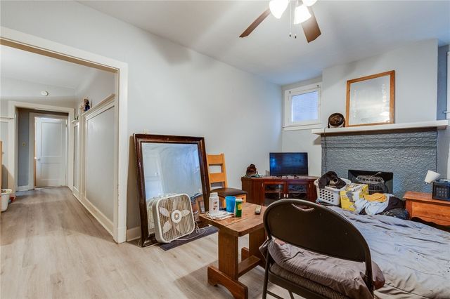 1410 Creedmoor, Brookline, PA 15226