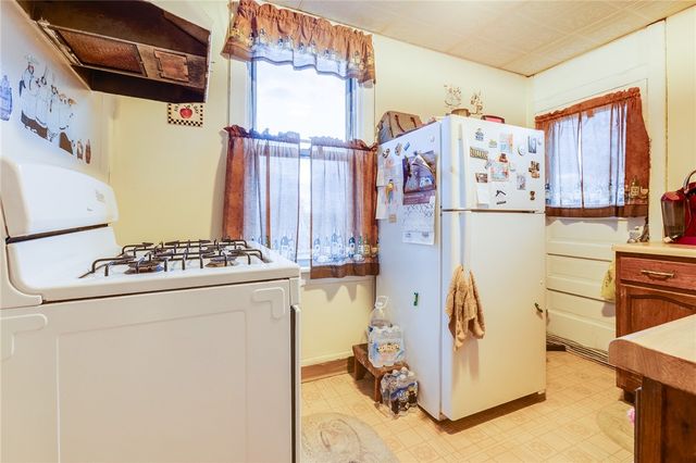 1410 Creedmoor, Brookline, PA 15226