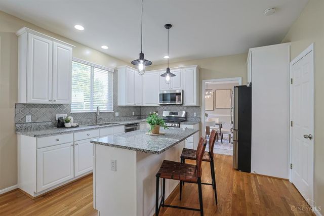 8706 Charleston Ridge Drive, Deerfield Twp., OH 45040
