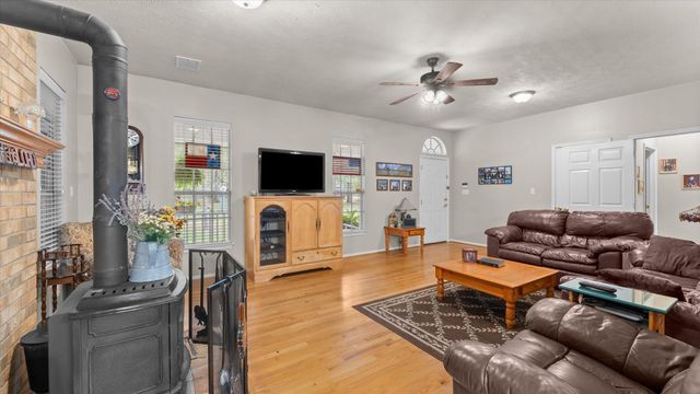 10192 Iron Ore Road, Conroe, TX 77303