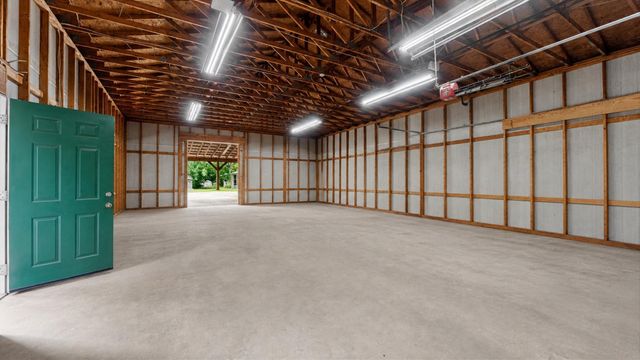 10192 Iron Ore Road, Conroe, TX 77303