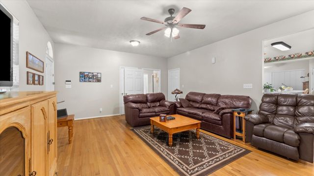 10192 Iron Ore Road, Conroe, TX 77303