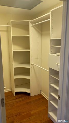 403 Larson Drive 403, Danbury, CT 06810