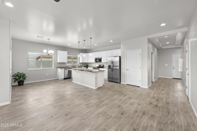 4050 N KIOHA Drive, Eloy, AZ 85131