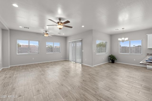 4050 N KIOHA Drive, Eloy, AZ 85131