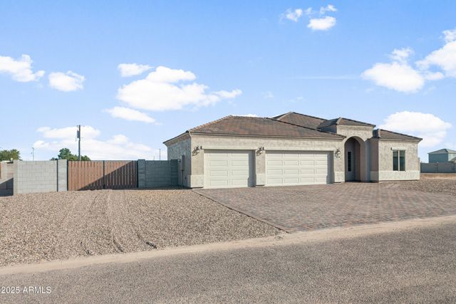 4050 N KIOHA Drive, Eloy, AZ 85131