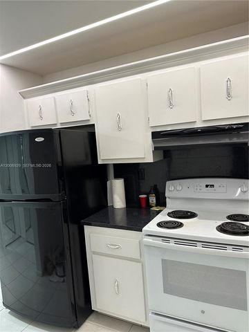 600 Three Islands Blvd 1113, Hallandale Beach, FL 33009