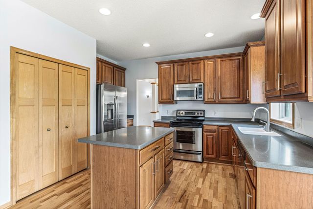 5384 Radford Avenue NE, Otsego, MN 55374