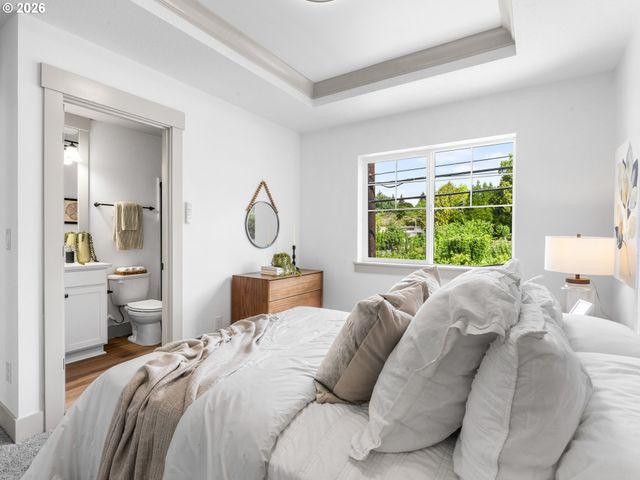 3616 Sw Vermont St, Portland, OR 97219