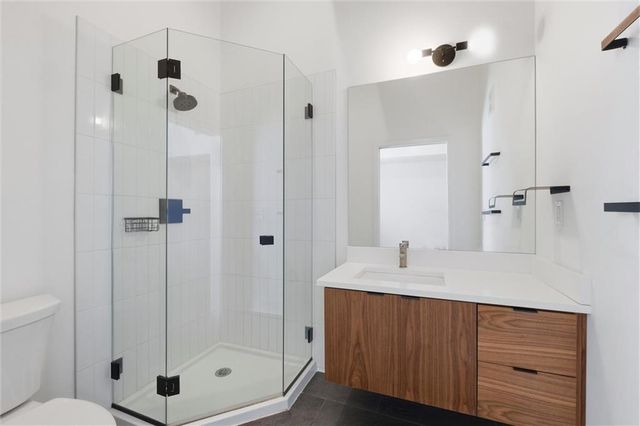 3001 Gillham Road 201, Kansas City, MO 64108