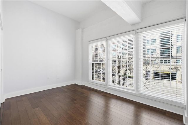 3001 Gillham Road 201, Kansas City, MO 64108