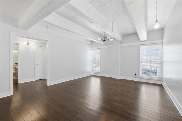 3001 Gillham Road 201, Kansas City, MO 64108