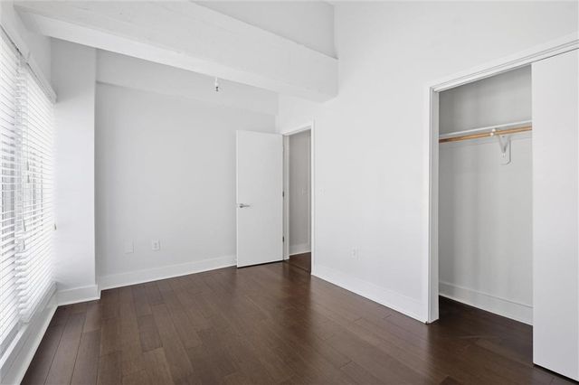 3001 Gillham Road 201, Kansas City, MO 64108