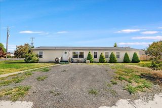 2986 4th Ave, Twin Falls, ID 83301