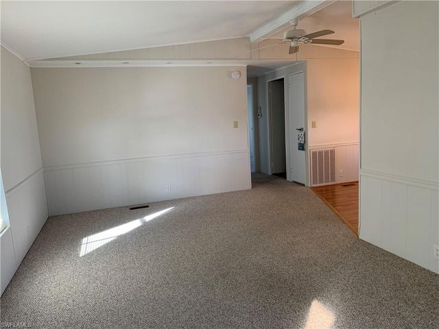 192 Oceans BLVD # 192, Naples, FL 34104